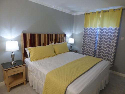 Ocho Rios Apartamento | Beach One Bedroom Suite C5