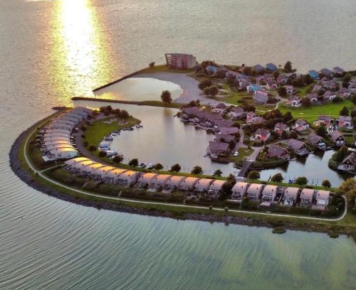Makkum Complejo | Beach Resorts Makkum