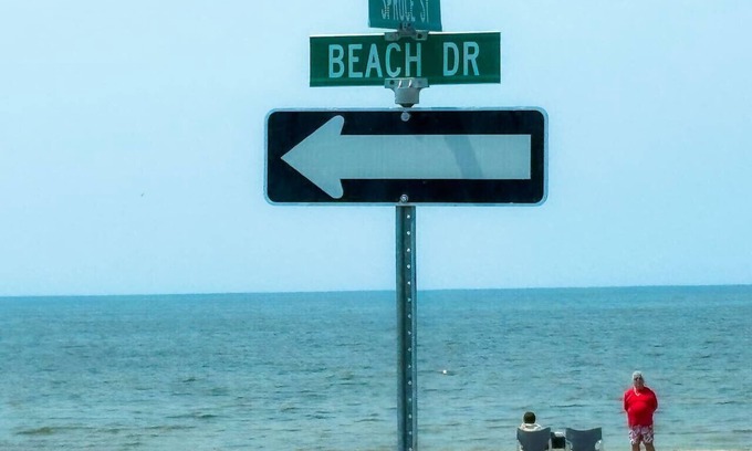 Wasaga Beach Apartamento | Beach&Riverside/Prime Location!