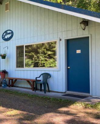 Haines Cabina | Beach Roadhouse