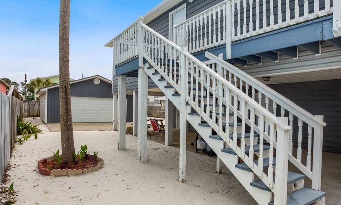 Crescent Beach Casa | Beach Time | Cozy Retreat Steps from the Gulf