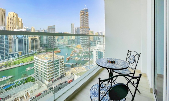 Dubai Marina Apartamento | Beach View 2BR Ultra-luxurious Apt- 1504