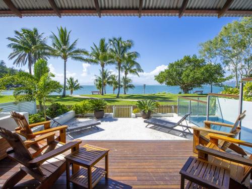Picnic Bay Casa | Beached on Magnetic
