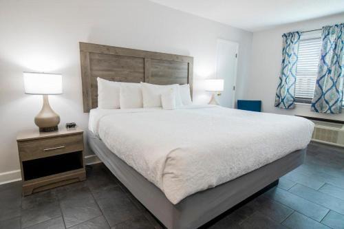 Litchfield by the Sea Apartamento | Beaches and Waves Resort View 2nd Floor