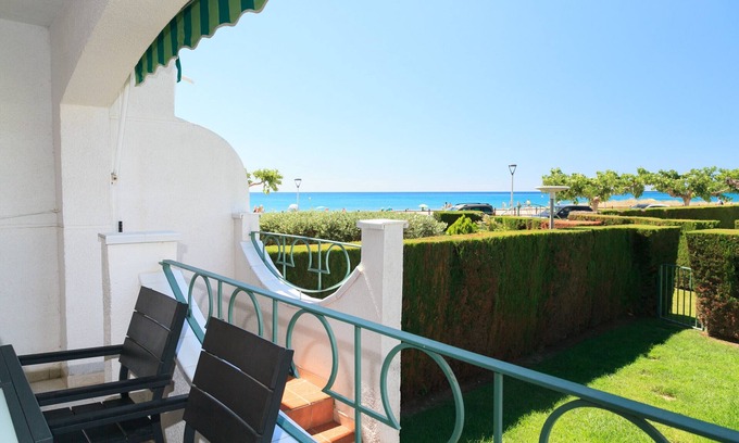 L'Hospitalet de l'Infant Chalet De Esquí | Bonita casa adosada para familias en 1ª línea - UHC ARENAL 332