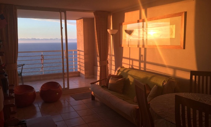 Renaca Apartamento | Apartamento frente a la playa de 2 dormitorios / 2 baños