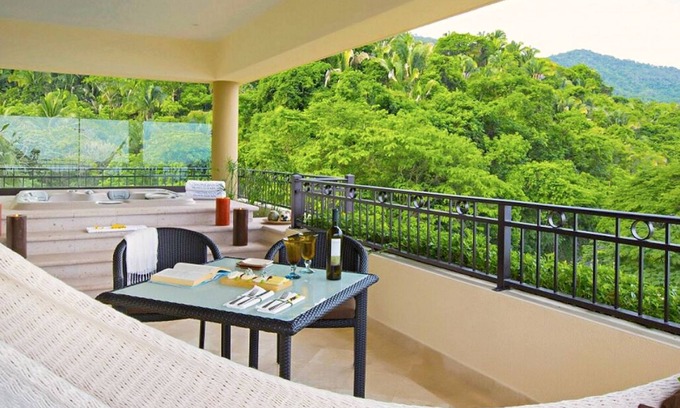 Zona romántica Complejo | Beachfront 3 Bedroom Suite with Jacuzzi