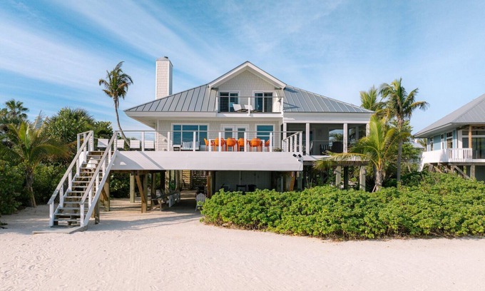 North Captiva Casa | Beachfront 3-Bedroom Oasis on North Captiva Island