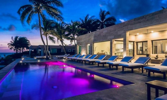 Área de Playacar Fase I Villa | Beachfront All Inclusive Luxe Playacar Phase I - 7 BR.