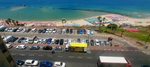 Bat Yam Apartamento | Beachfront Apartment Bat Yam 613