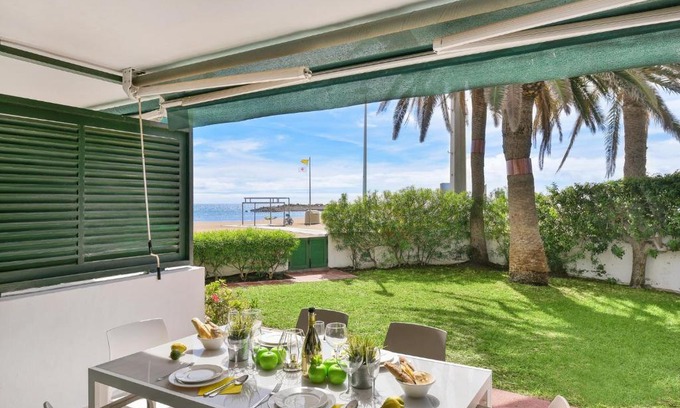 San Agustin Apartamento | Beachfront Apartment Las Burras MRA 02 by VillaGranCanaria