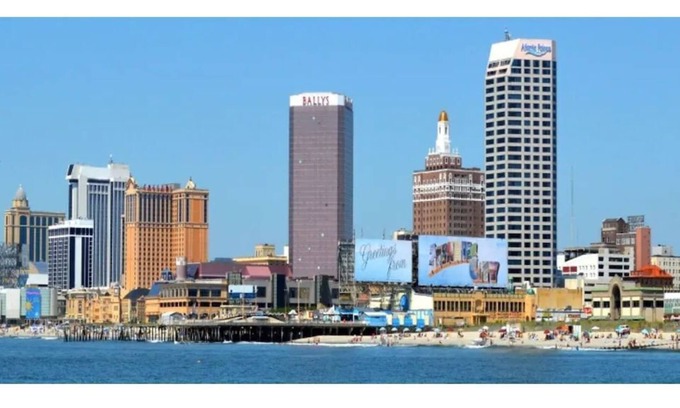 Atlantic City Complejo | Beachfront Atlantic City, NJ 2 - Two Bedroom Suites Available (Sleep up to 12)