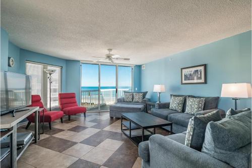 Litchfield by the Sea Casa | Beachfront Bliss with Spectacular Amenities