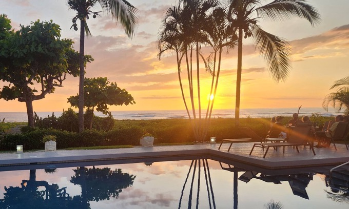 Junquillal Condominio | Beachfront, breathtaking ocean views 2beds/2baths condo with ocean-front pool