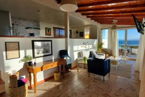 Ensenada Casa | Beachfront CASA SOL - closest to the sand