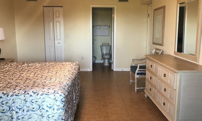Hudson Complejo | Beachfront Condo Coco Beach Fl, Avail for Christmas and New Year's 12/20-1/3/26