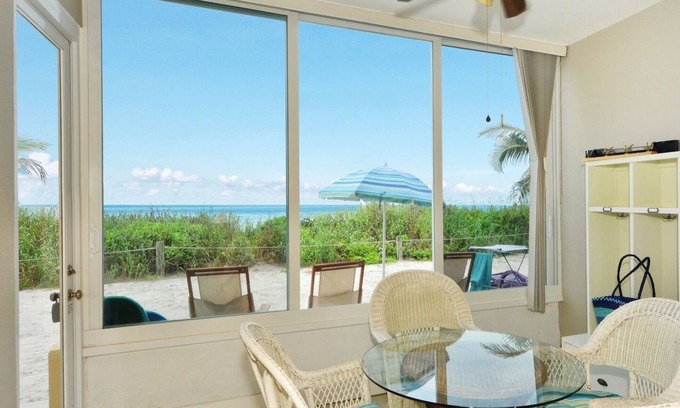Siesta Key Condominio | Suite frente a la playa a nivel del suelo - Recién remodelada - Wifi, HDTV