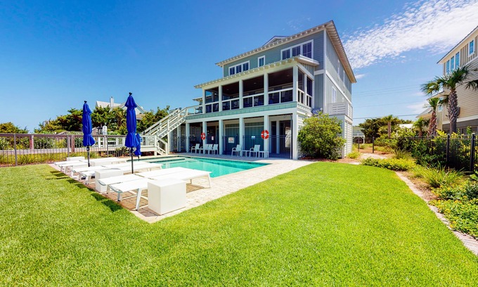 Edisto Island Casa | Beachfront Home Features Free WiFi, Private Pool, Patio, & Private Washer/Dryer