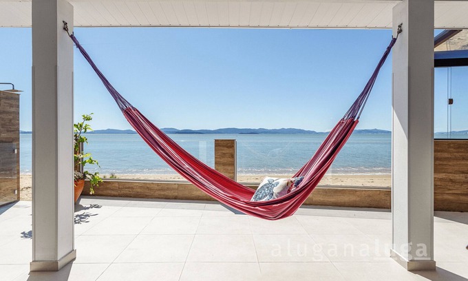 Biguacu Casa | Casa Frente al Mar SC – Espacio Completo