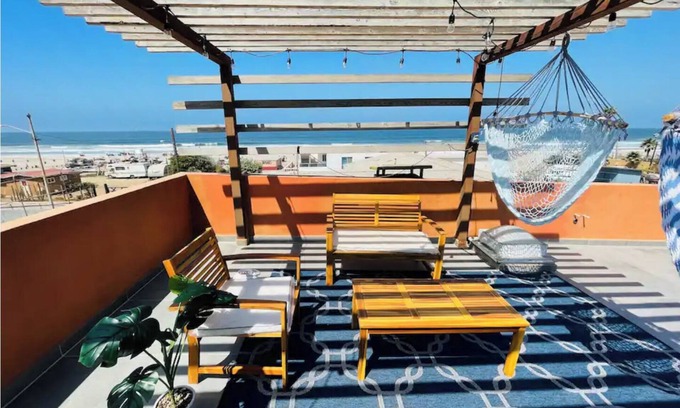 Centro Playas Casa | Beachfront House W/Rooftop Deck & Free Parking!