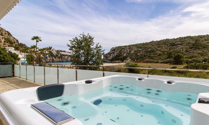 Cala en Porter Apartamento | 4 Brothers apartmento, justo enfrente de la playa!!