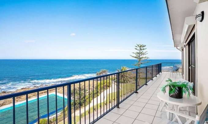The Entrance Apartamento | Beachfront Penthouse at The Entrance