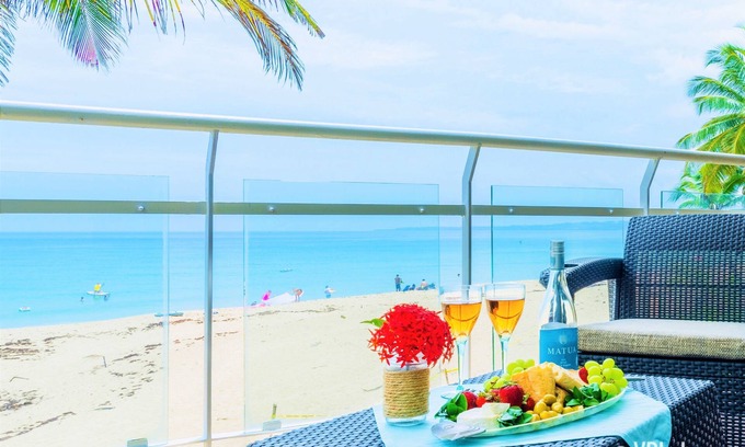 Puntas Condominio | Beachfront ★ Pool ★ All New ★ AC ★ Free Gated Prkng ★ Laundry ★ WiFi ★ 1st Floor
