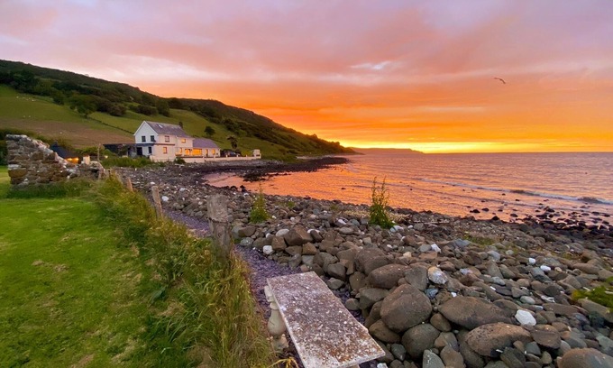 Glenariff Casa | Beachfront property with stunning views, hot tub & Nordic BBQ hut - Antrim Coast