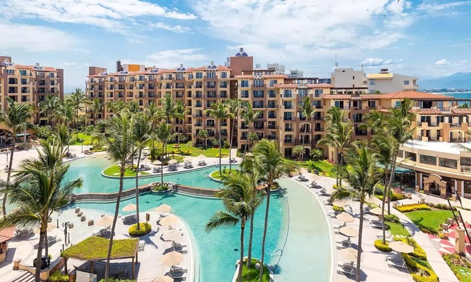 Flamingos Hotel | Beachfront Resort w/ Luxurious Amenities-Villa Del Palmar Flamingos Resort & Spa