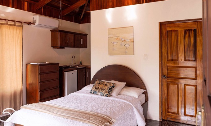 Parrita Apartamento | Beachfront Studio Tres at Tranquilidad Resort