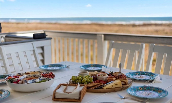 Red Fish Cove Casa | Beachfront-Swim Spa, Elevator, Golf Cart,Game Room