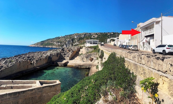 Marina Serra Casa | Beachfront Terrace in Puglia/natural pool