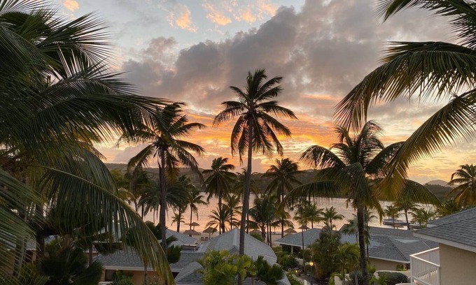 Mamora Bay Villa | Beachfront Villa in St James's Club, Antigua