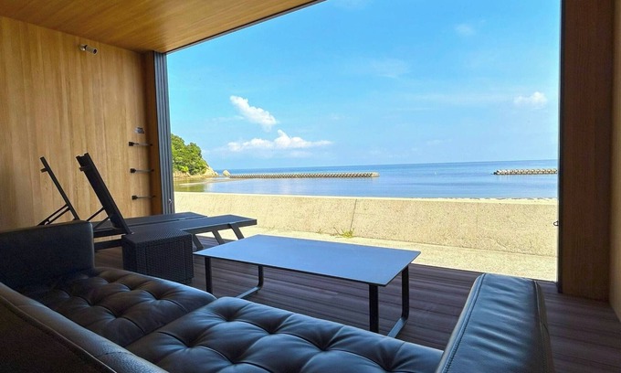 Awaji Casa | Beachfront villa with sauna just 30 seconds walk to the sandy beach/Awaji Hyōgo