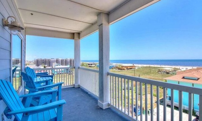 Port Aransas Hotel | Beachgate CondoSuites and Oceanfront Resort