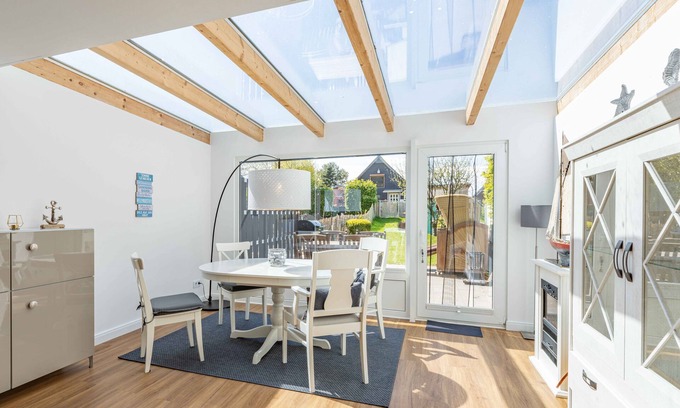 Holm Casa | Beachhouse 700m from the beach
