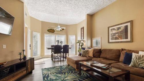 Holiday Beach Casa | BeachLife Unit AB Getaway Sleeps 22