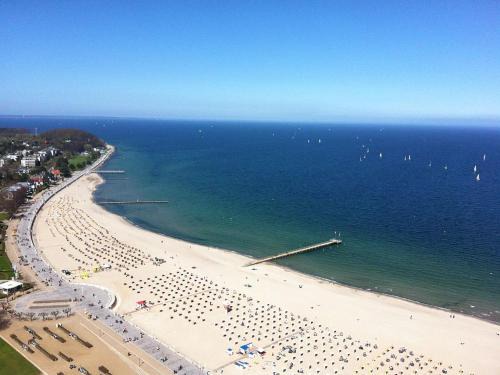 Alt-Travemunde/Ronnau Apartamento | Beachside 2-Zimmer-Wohnung mit Meerblick