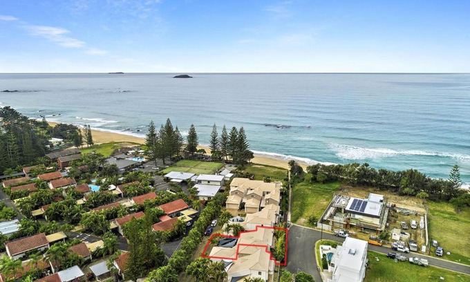 Sapphire Beach Villa | Beachside at Sapphire
