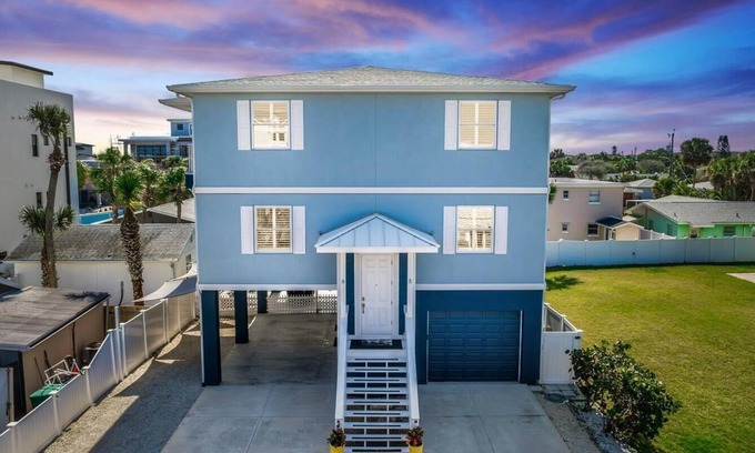 New Smyrna Beach Casa | Beachside Bliss 5BR Oceanview Steps to Flagler