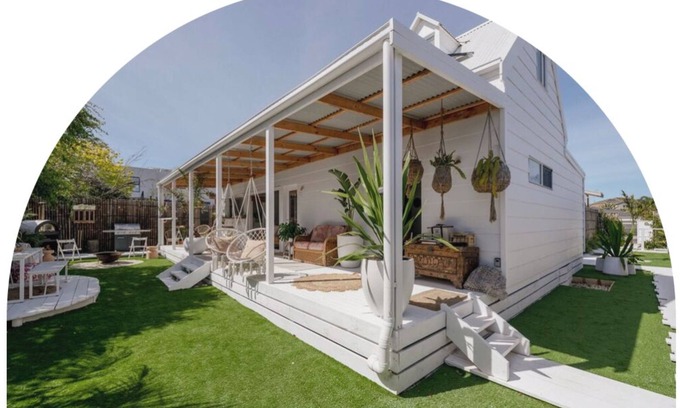 Torquay Cabina | Beachside Cabin - 200m walk to beach!