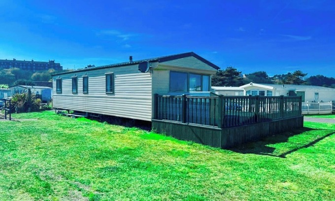 Lowestoft Chalet De Esquí | Beachside Caravan Retreat in Lowestoft – Sleeps 6