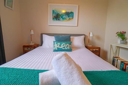 Blacksmiths Casa | Beachside Cottage at Blacksmiths