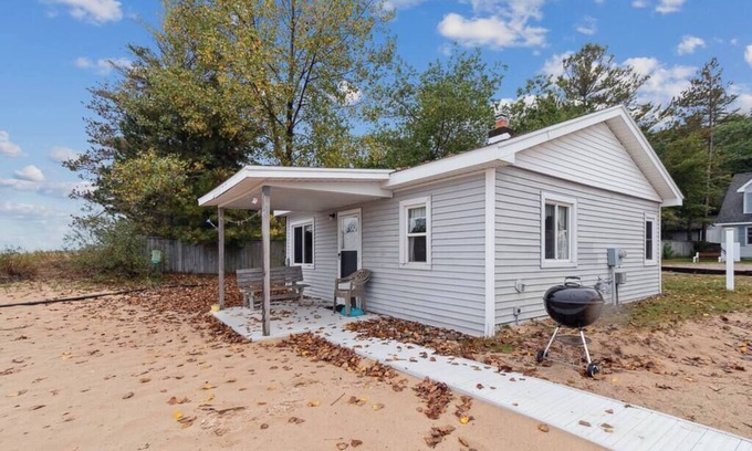 Greenbush Casa | Beachside Cottages for Groups- Sleeps up to 40!