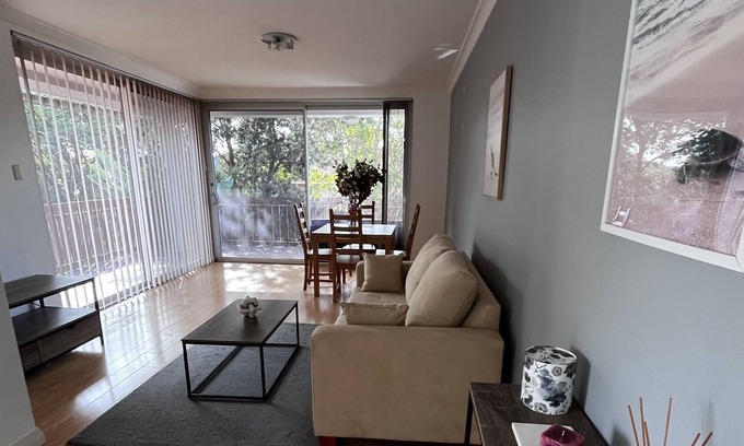 Dee Why Apartamento | Beachside Holiday Heaven is Just 5 min Walk to the Beach