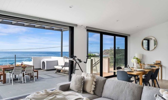South Coast Casa | Beachside In Kioloa - Absolut Ocean Front New Build!