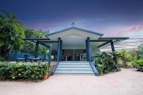 Mission Beach Casa | Beachside on Pacific