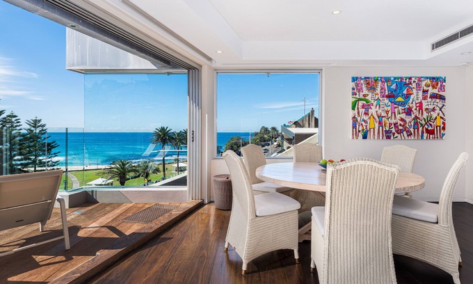 Bronte Apartamento | Déjate impresionar por este ático junto a la playa