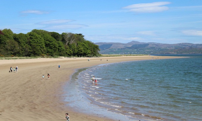Rathmullan Apartamento | Beachside studio apartment. Newly refurbished!