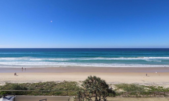 Main Beach Apartamento | Beachside Tower Apartments
